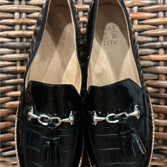 Naturalizer Estelle Loafers Womens Size 11 W Black Patent Leather - Picture 5 of 12